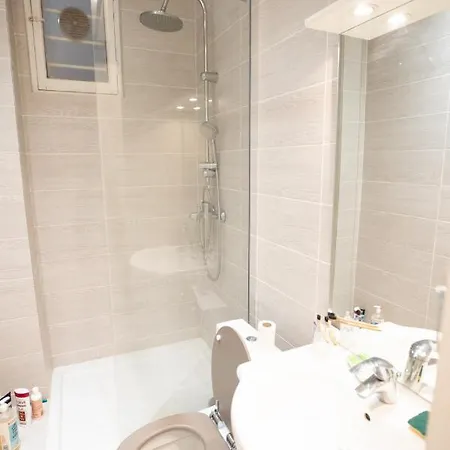 Hostnfly - Splendid Apt Batignolles
